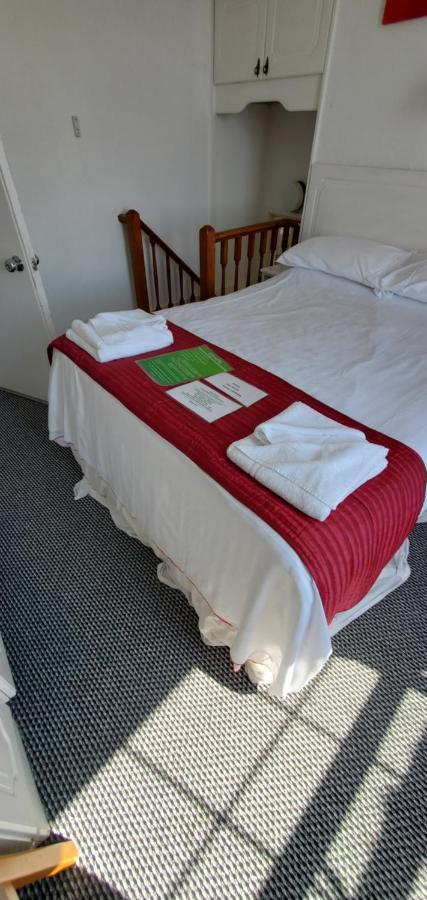 Ash Hotel B&B Exmouth Ngoại thất bức ảnh